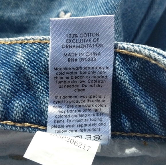 PacSun Raining Daisy Denim Jean Mom Shorts Size 22 - Picture 6 of 16